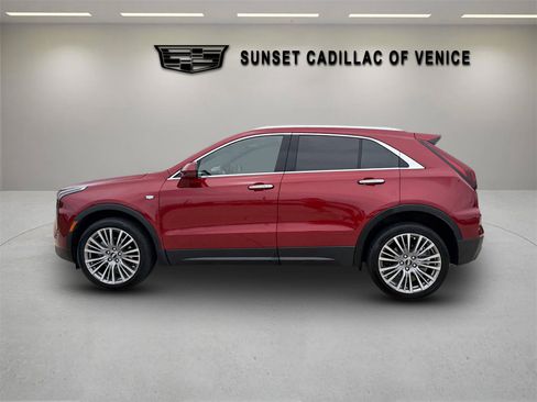 Certified 2024 Cadillac XT4 Premium Luxury AWD/4WD image 5