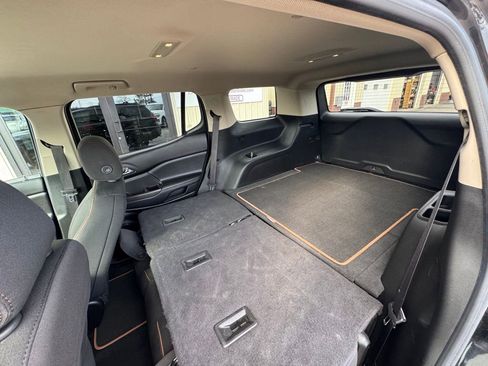 Used 2017 GMC Acadia SLE w/ Driver Alert Package I image 55