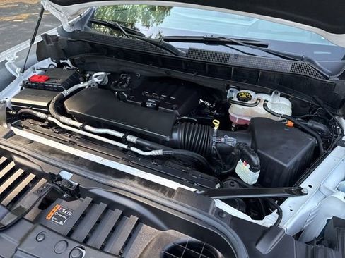 Used 2023 Chevrolet Silverado 1500 LT image 35