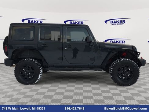 Used 2018 Jeep Wrangler Unlimited Willys Wheeler image 4
