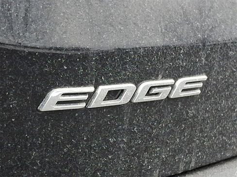 Used 2019 Ford Edge ST w/ Equipment Group 401A image 33