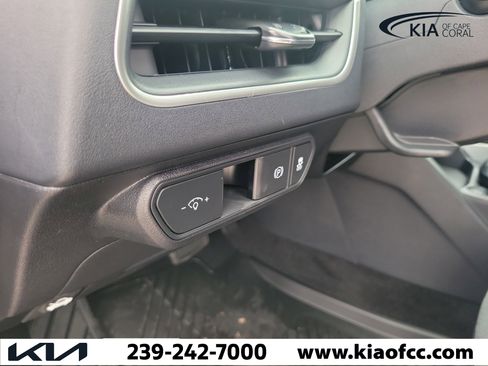 New 2026 Kia K4 FWD image 26