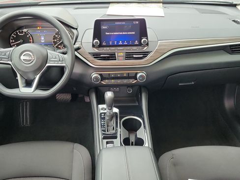 Certified 2023 Nissan Altima 2.5 SV AWD/4WD image 15