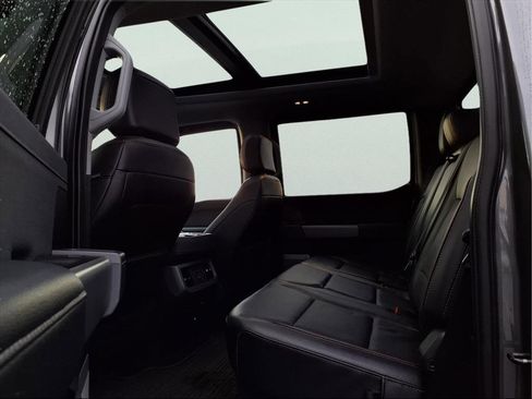 Used 2024 Ford F250 Lariat w/ Sport Appearance Package image 27