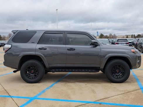 Used 2021 Toyota 4Runner SR5 image 5