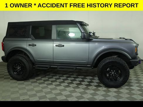 Used 2024 Ford Bronco Black Diamond AWD/4WD image 2