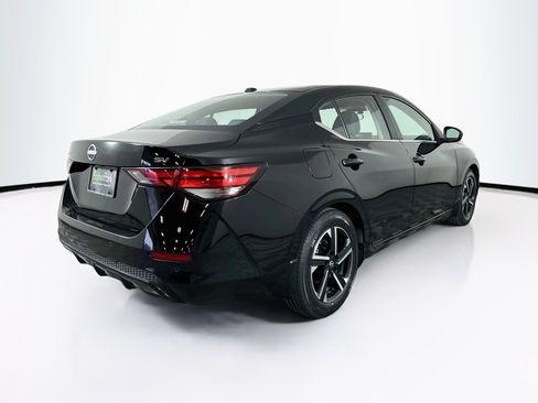 Used 2024 Nissan Sentra SV FWD image 9