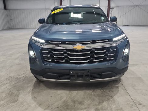 Used 2025 Chevrolet Equinox LT image 8