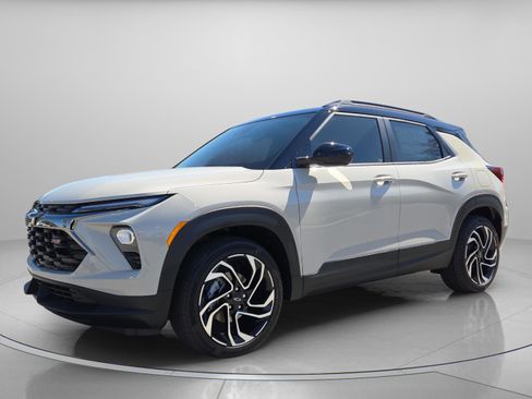 New 2026 Chevrolet TrailBlazer RS w/ Convenience Package image 2