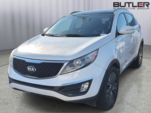 Used 2016 Kia Sportage EX w/ EX Premium Package AWD/4WD image 3