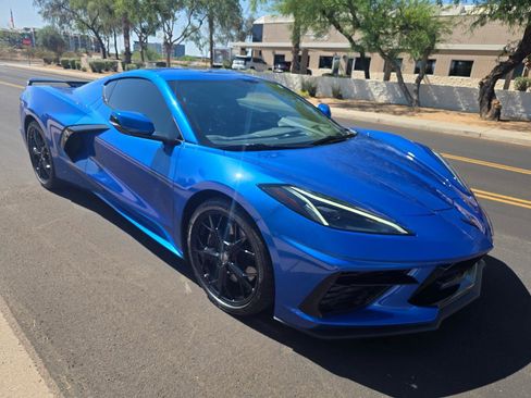 Used 2022 Chevrolet Corvette Stingray Preferred Cpe w/ Z51 Performance Package RWD image 32