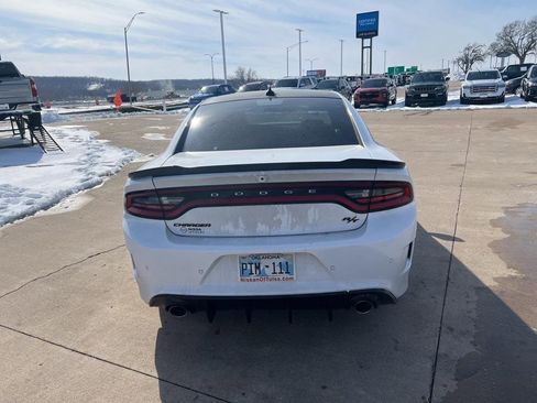 Used 2019 Dodge Charger R/T w/ Plus Group image 8
