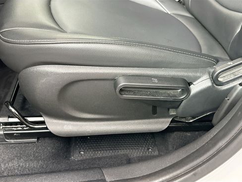 Used 2019 MINI Cooper Countryman image 21