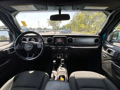Used 2019 Jeep Wrangler Sport