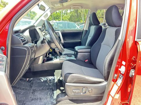 Used 2015 Toyota 4Runner 4WD image 11