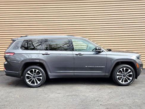 Used 2022 Jeep Grand Cherokee L Overland w/ Luxury Tech Group IV image 7