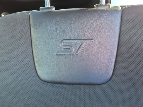 Used 2022 Ford Edge ST w/ Equipment Group 401A image 17