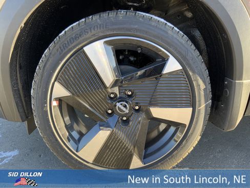 New 2026 Nissan Kicks SR w/ Cold Weather Package image 11