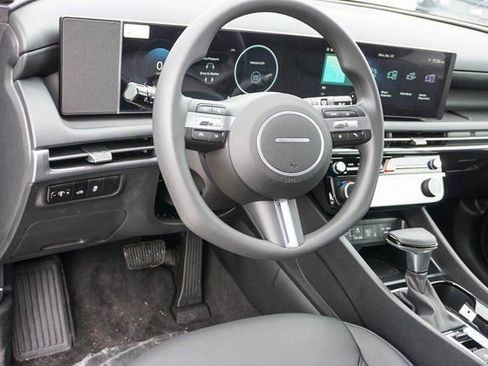 New 2026 Hyundai Santa Cruz SEL FWD image 10