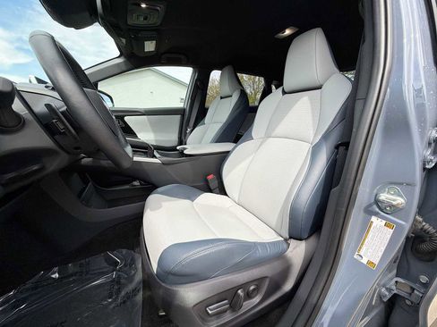 Used 2024 Subaru Solterra AWD/4WD image 13