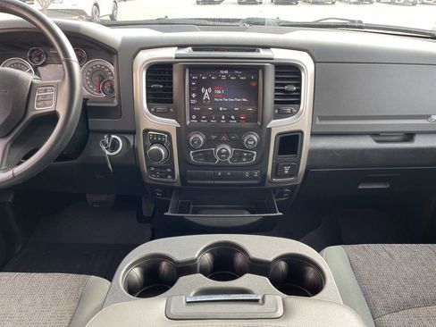 Used 2019 RAM 1500 Big Horn AWD/4WD image 11