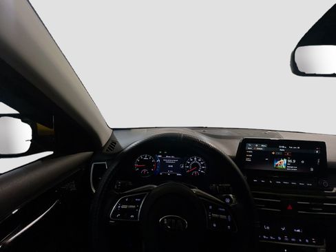 Used 2021 Kia Seltos SX w/ SX Sunroof Package AWD/4WD image 7