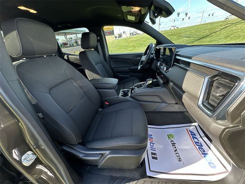 Used 2024 GMC Canyon Elevation w/ Convenience Package image 23