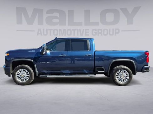 Certified 2022 Chevrolet Silverado 3500 High Country AWD/4WD image 2