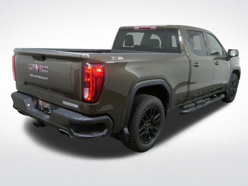 Used 2024 GMC Sierra 1500 Elevation AWD/4WD image 3