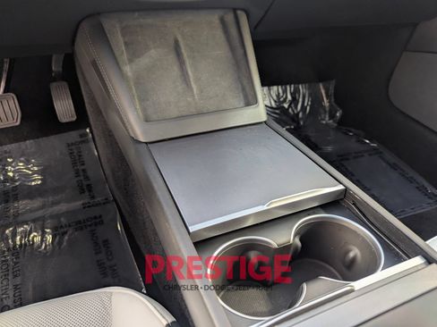 Used 2024 Tesla Model 3 Long Range RWD image 24