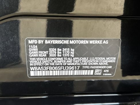 Certified 2025 BMW M440i image 38