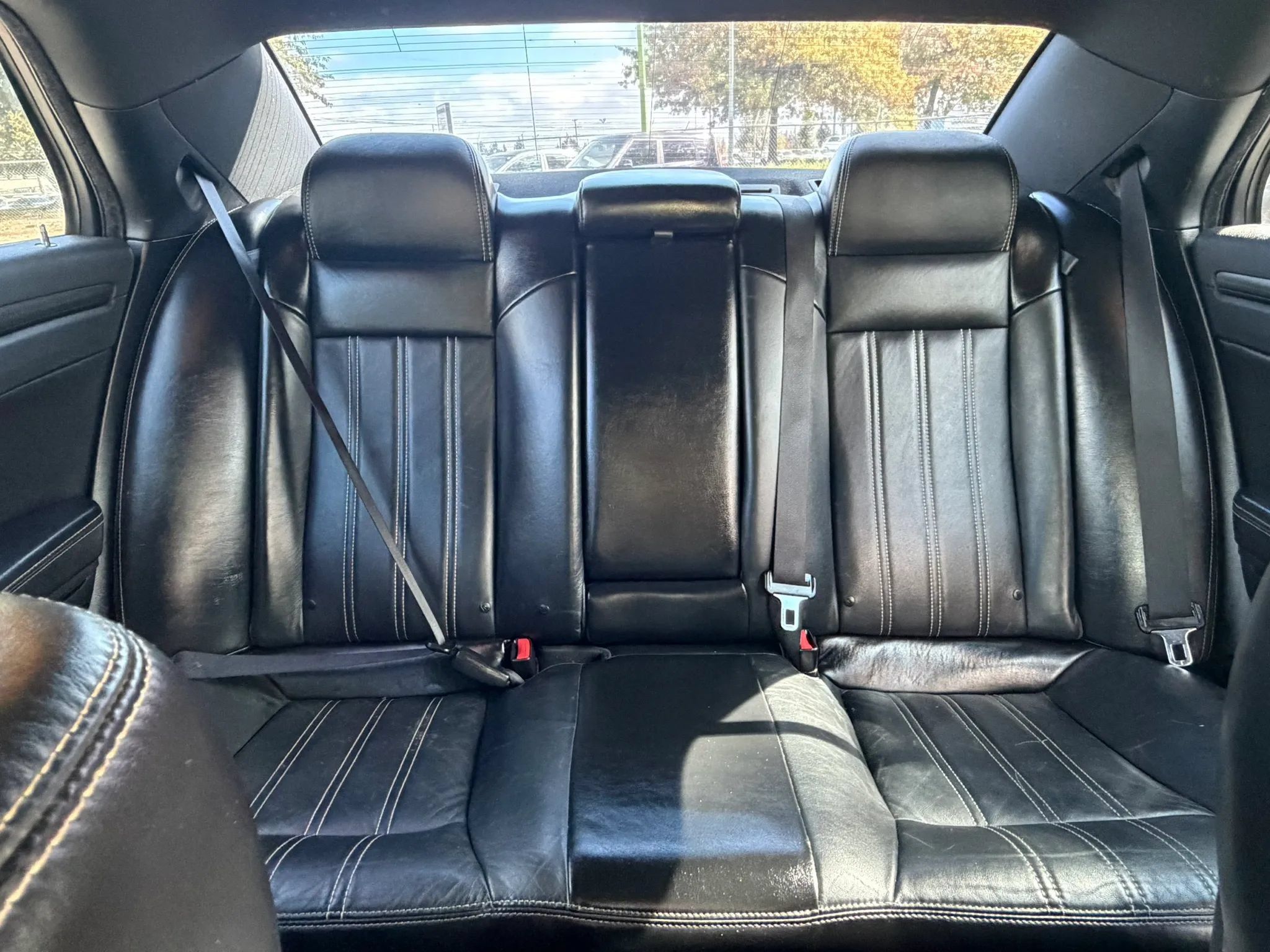 Used 2012 Chrysler 300 S RWD image 10