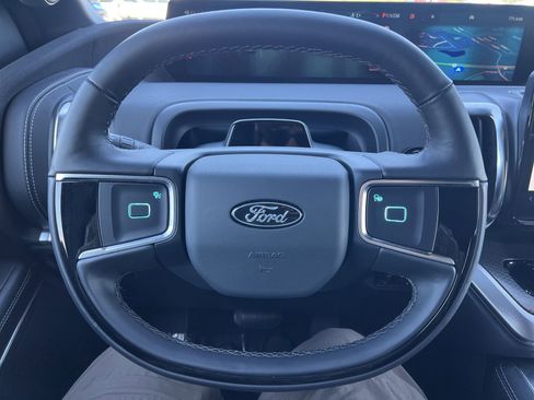 Used 2025 Ford Expedition Max Platinum w/ Stealth Performance Package image 13