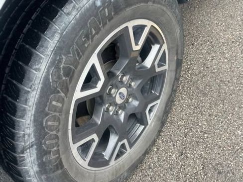 Used 2024 Ford F150 STX RWD image 3