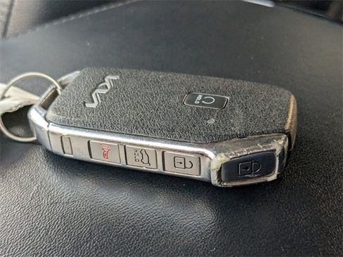 Certified 2022 Kia Telluride EX w/ EX Premium Package image 42