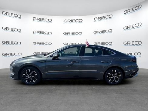 Used 2024 Hyundai Sonata SEL FWD image 4