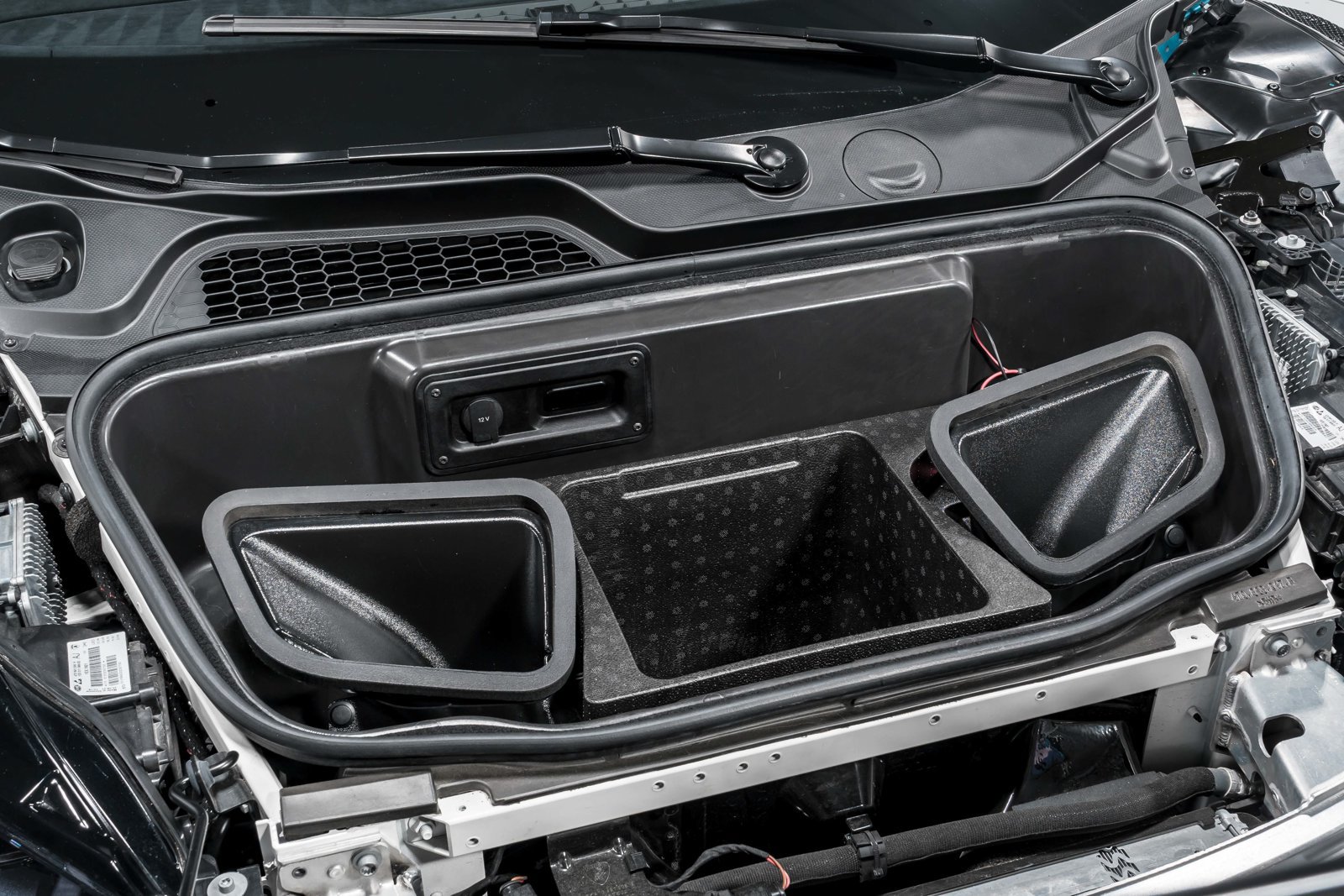 Used 2022 Lamborghini Huracan STO RWD image 45