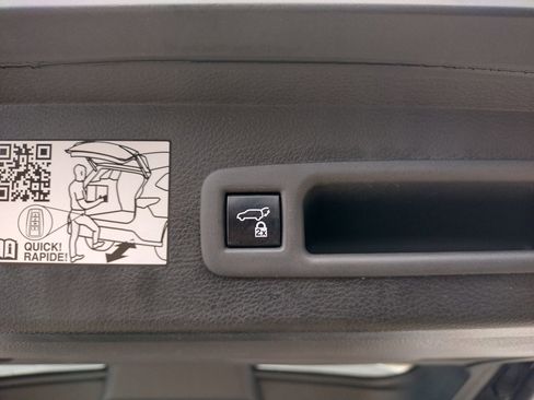 Used 2021 Toyota Sienna XSE image 23