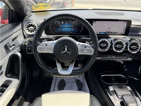 Used 2020 Mercedes-Benz A 220 image 39