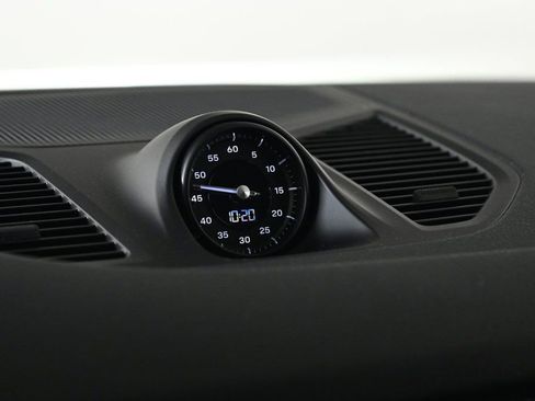 Certified 2024 Porsche Cayenne S image 21