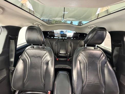 Used 2021 Ford Mustang Mach-E Premium AWD/4WD image 32