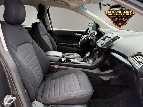 Used 2017 Ford Edge SE AWD/4WD image 18