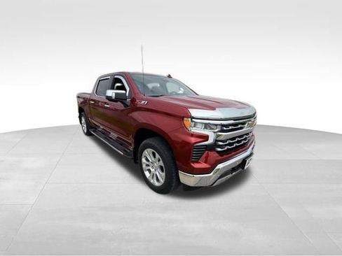 Used 2023 Chevrolet Silverado 1500 LTZ w/ LTZ Premium Package AWD/4WD image 4