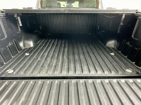 Used 2023 Toyota Tundra SR5 w/ SR5 Convenience Package AWD/4WD image 27
