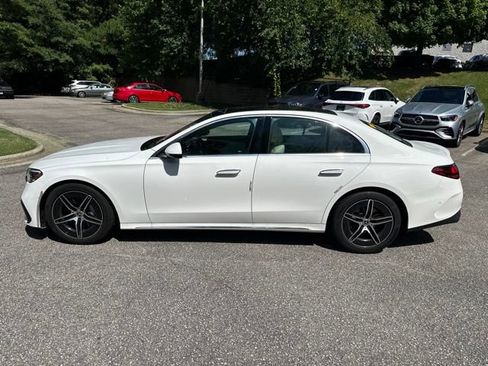 Used 2024 Mercedes-Benz E 350 4MATIC Sedan image 8
