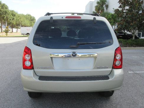Used 2005 MAZDA Tribute s w/ Package 2 image 4