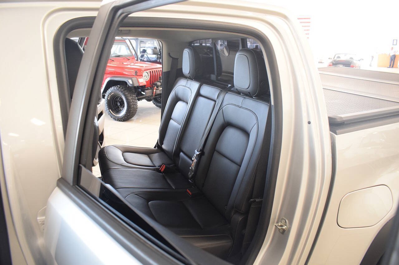 Used 2018 Chevrolet Colorado ZR2 AWD/4WD image 40