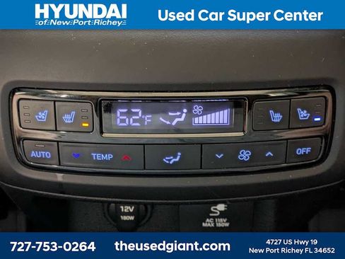 Used 2024 Hyundai Palisade SEL FWD image 20