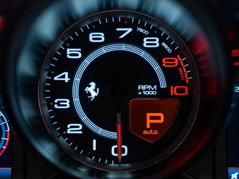 Certified 2023 Ferrari 812 GTS RWD image 35