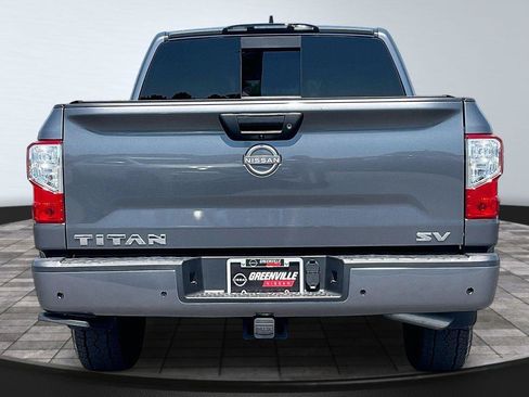 Certified 2024 Nissan Titan SV w/ SV Convenience Package RWD image 6